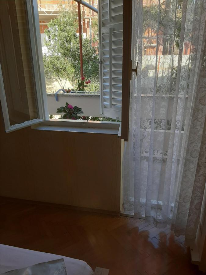 Apartments And Rooms Ljubica Lun  Exterior foto